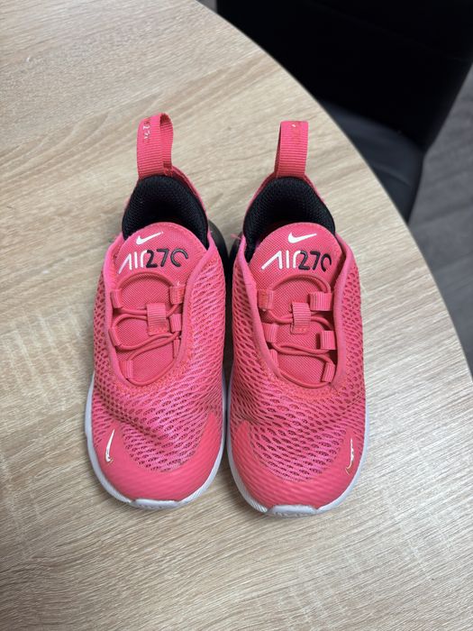 Запазени детски обувки