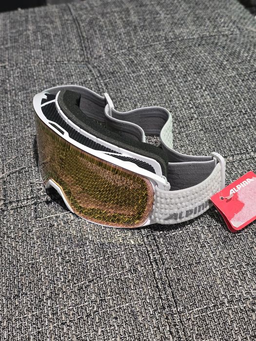 Ски маска Alpina