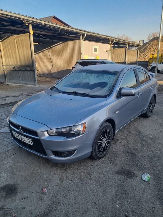 Машина   сатылады