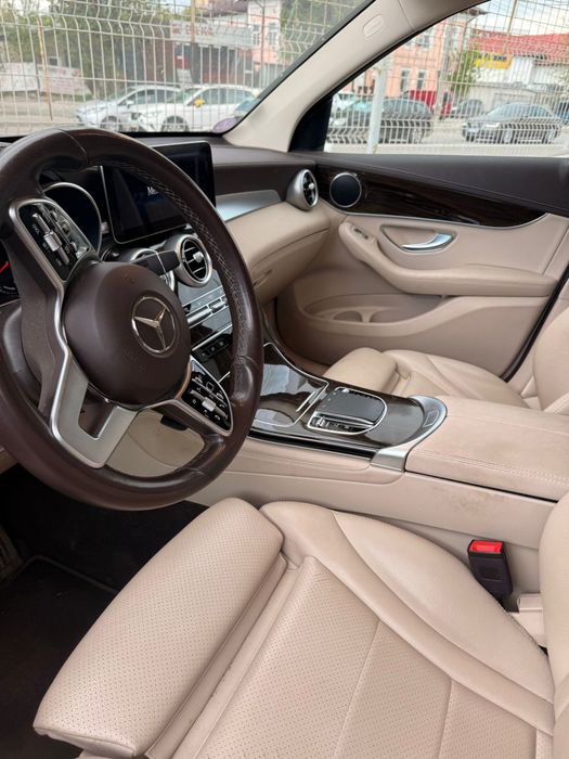 MERCEDES-BENZ GLC 2021 — imagine 4