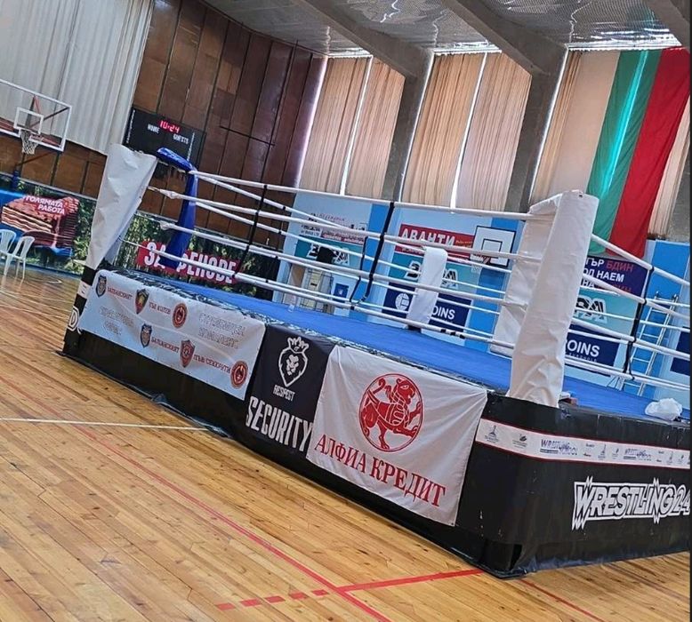 Боксов ринг под наем