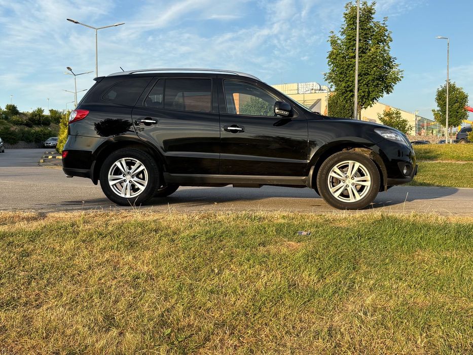 Hyundai Santa Fe Hyundai Santa fe 2011 facelift full option