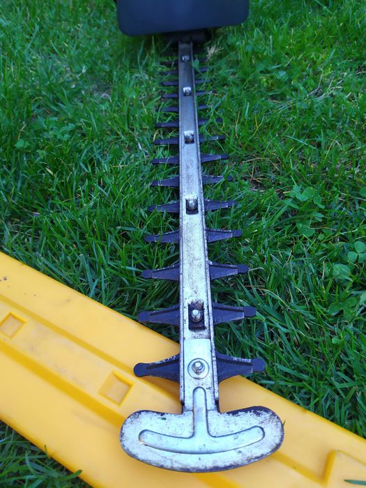 Храсторез Metabo hs8355s .