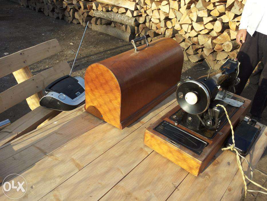 Masina de cusut electrica Ruseasca