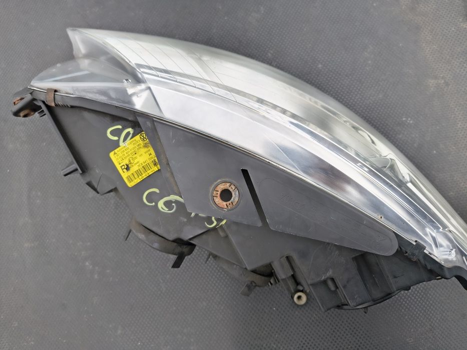 faruri Passat cc 2008-2012