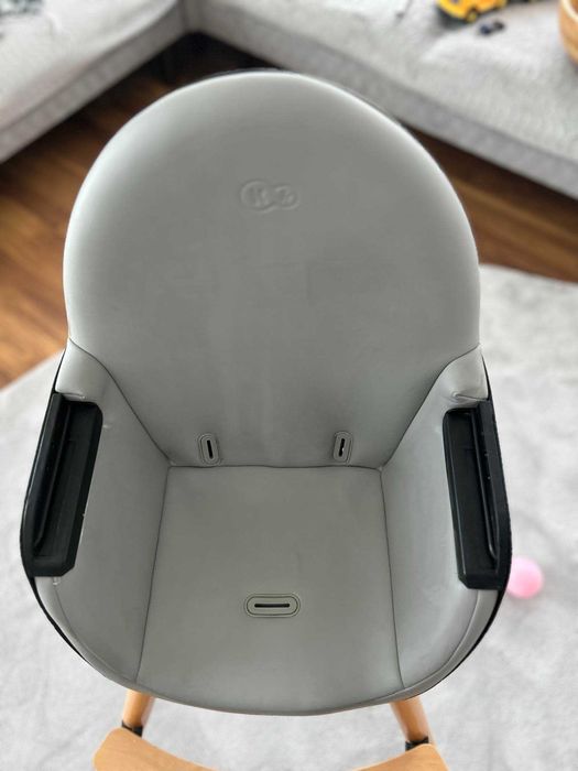 Столче За Хранене 2 В 1 KinderKraft FINI, Черно