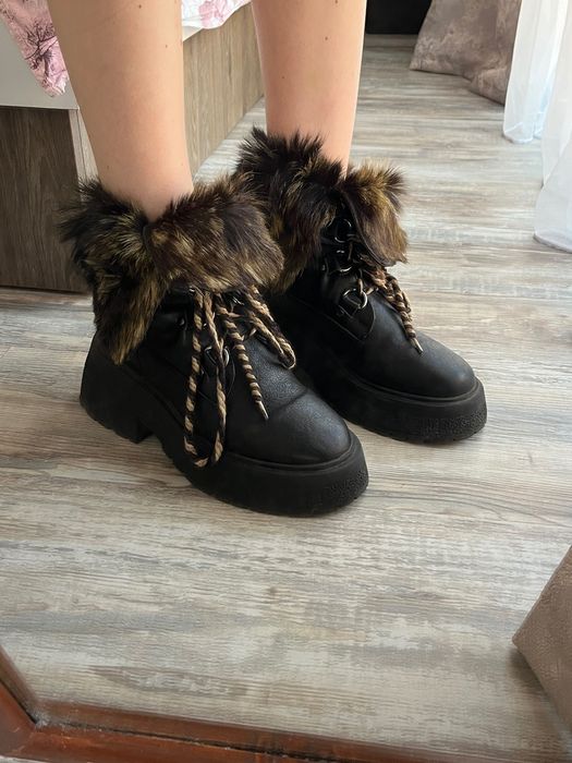 Дамски боти от естествена кожа Габина