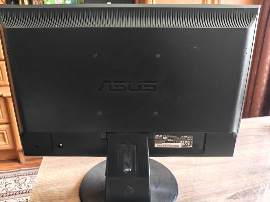 Vând monitor Asus