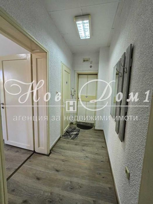 Продава се Двустаен апартамент в Варна, Център - 60 кв.м за 8 €/кв.м - Снимка #8