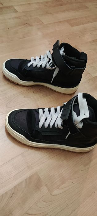 Високи зимни кецове adidas номер 38-39