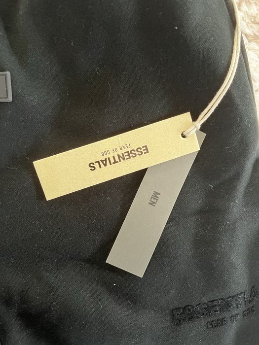Pantaloni essentials
