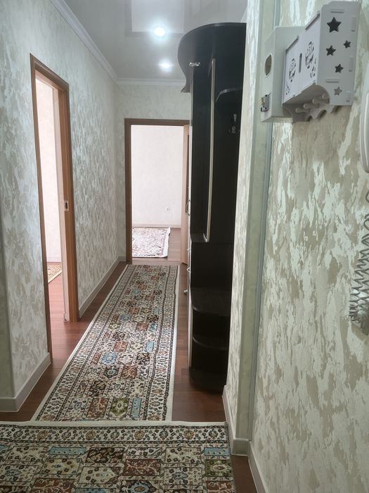 Нұрсаядан 2 бөлмелі пәтер  жалға беріледі. 200000+комуслуг