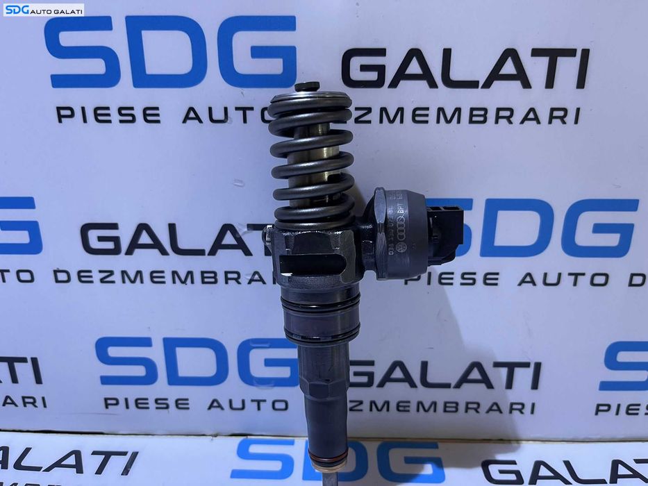 Injector Pompa Pompe Diuza Diuze Volkswagen Passat B6 1.9 TDI BLS 2005 - 2010 Cod 038130073BL 0414720307 [AV1536]