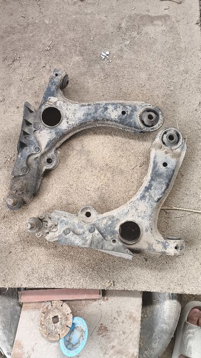 Передние рычаги пассат б3 б4