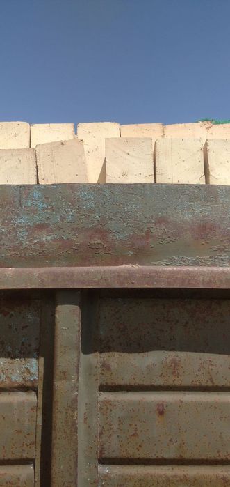 Пишган гишт ва Хом гишт