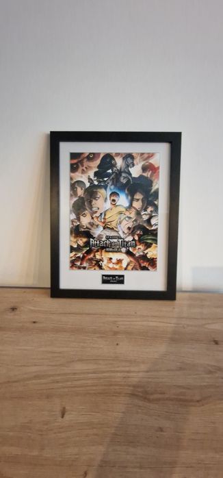 Рамкиран плакат Attack on Titan Season 2 - Collage Key Art
30 × 40 cm