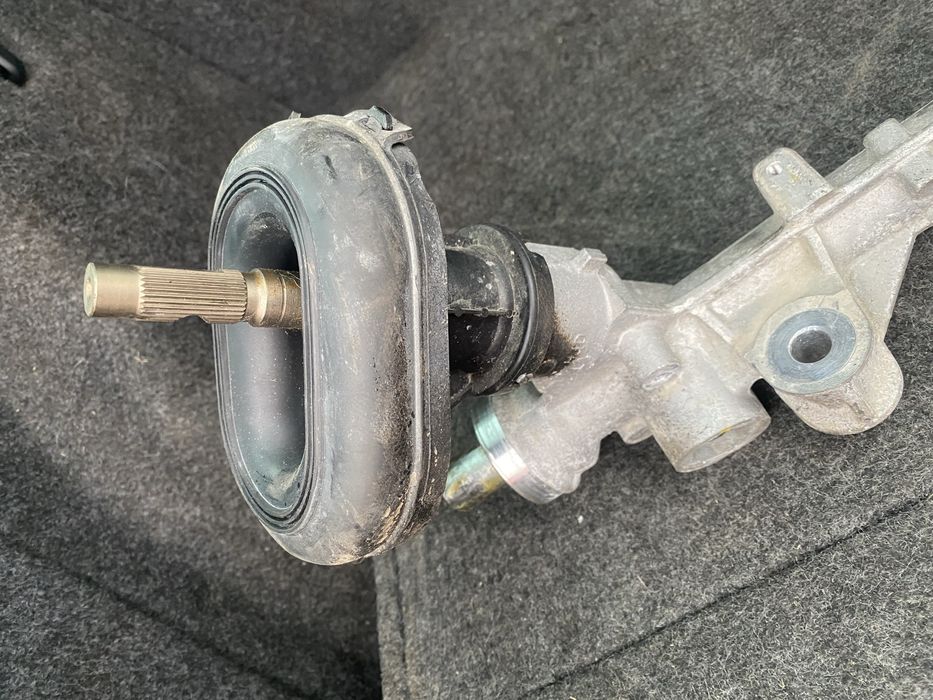 Кормилна рейка Dacia Duster 2017-2024