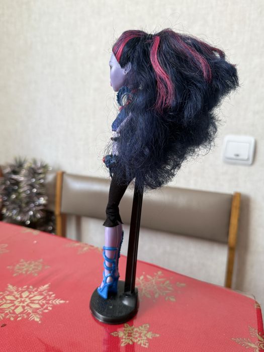 Кукла Monster High Джейн Булиттл