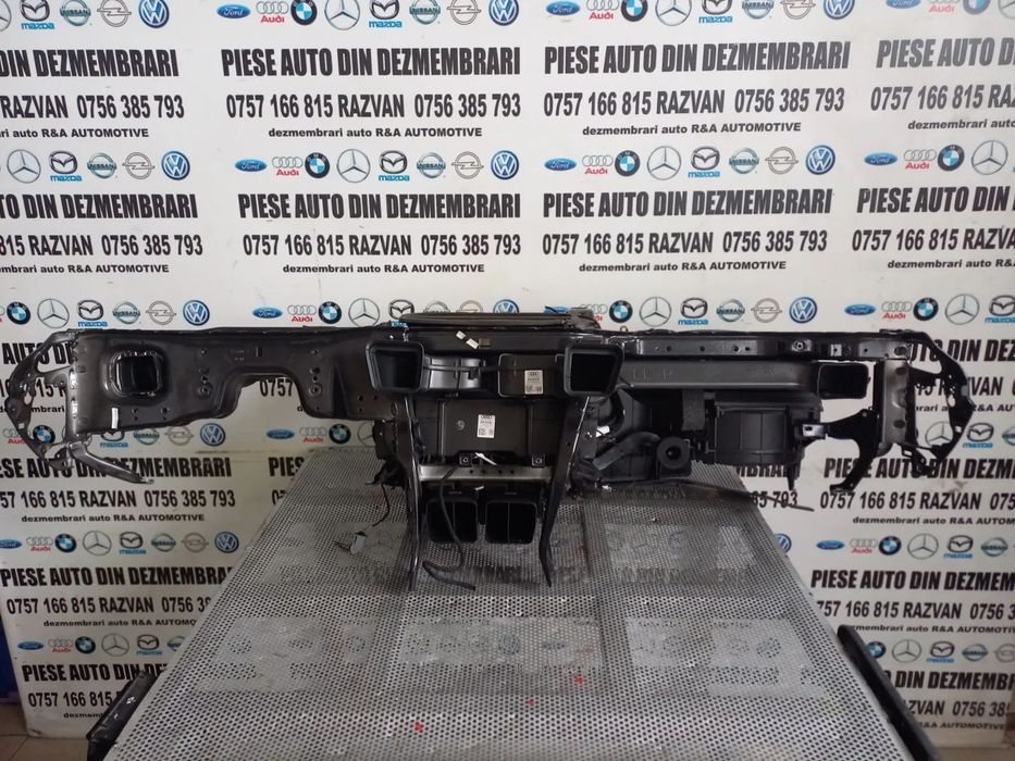 Carcasa Aeroterma Tulumba Traversa Armatura Bord Audi A8 4H D4 An 2010-2011-2012-2013-2014-2015-201