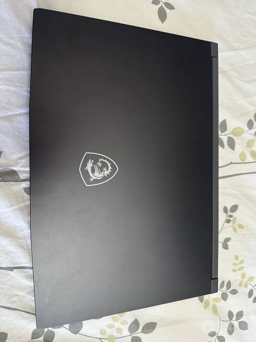 MSI Thin 15 Игровой ноутбук