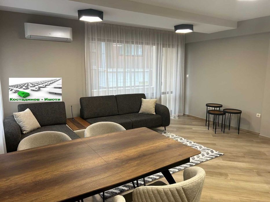 Дава се под наем Двустаен апартамент в Пловдив, Център - 65 кв.м за 510 € - Снимка #3