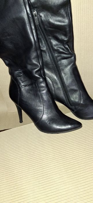 Дамски ботуши естествена кожа .