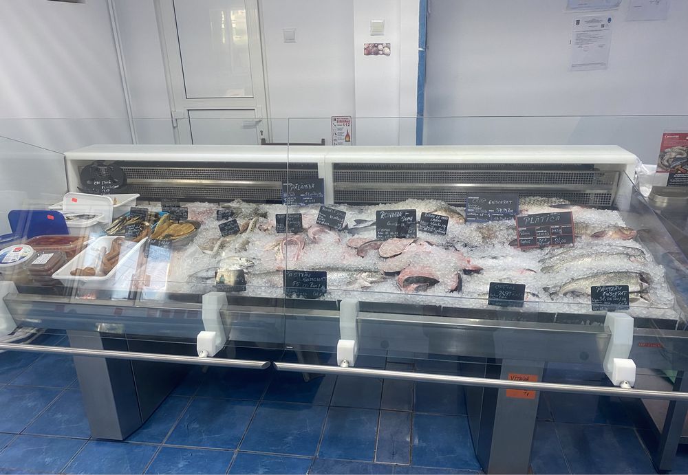 Vitrina prezentare peste
