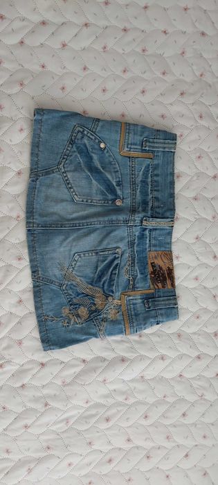 Дънкова пола и къси дънкови панталони