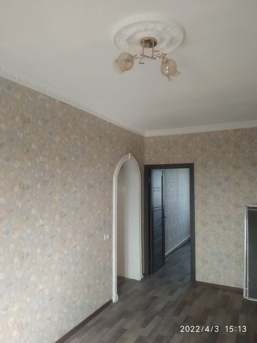 Продаётся,Выкуп вариант есть в Центре 2мк.по ул.Гагарина 3комн 4 этаж.