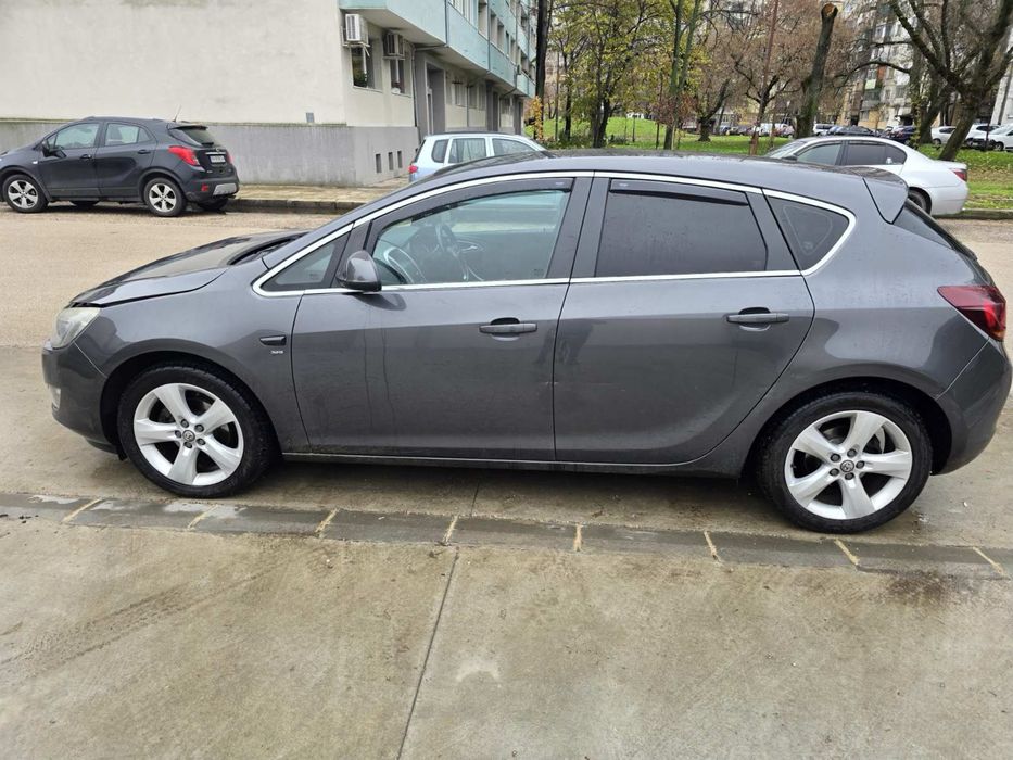 Opel Astra J 2012г 1.6 116 к.с. На части