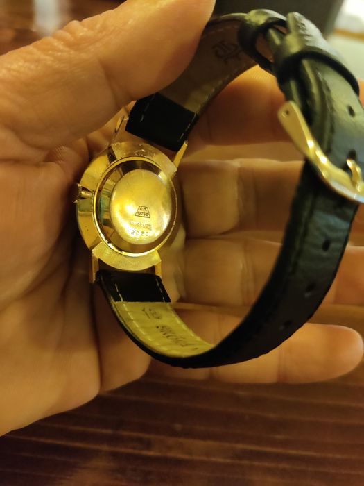 Vind ceas bărbătesc mecanic omega