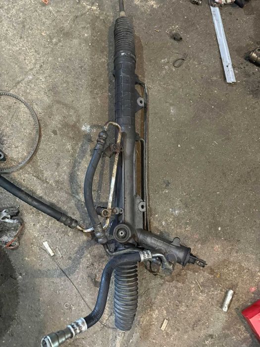 Рулевая рейка BMW E90