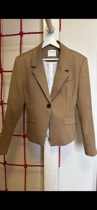 Платья, сарафаны, костюмы