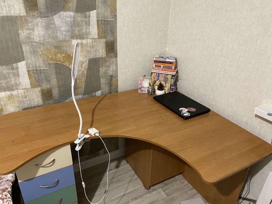 стол письменные