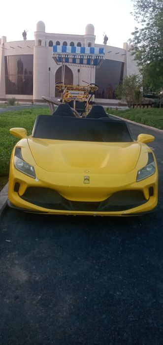 Детский пултлик феррари мошинча