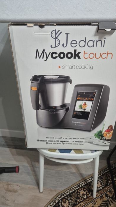 Продается новый mycook touch.