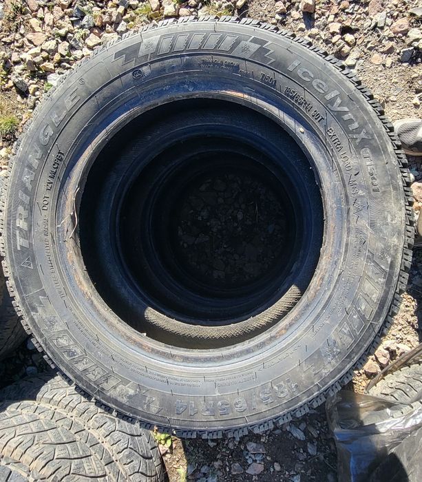 Продам комплект резины 185/65R14