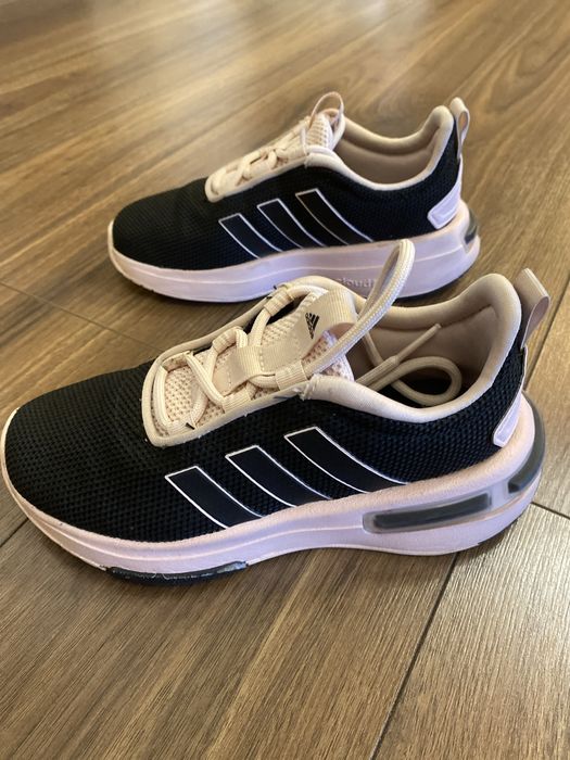 Adidasi noi fetita Adidas marimea 30, interior 18 cm