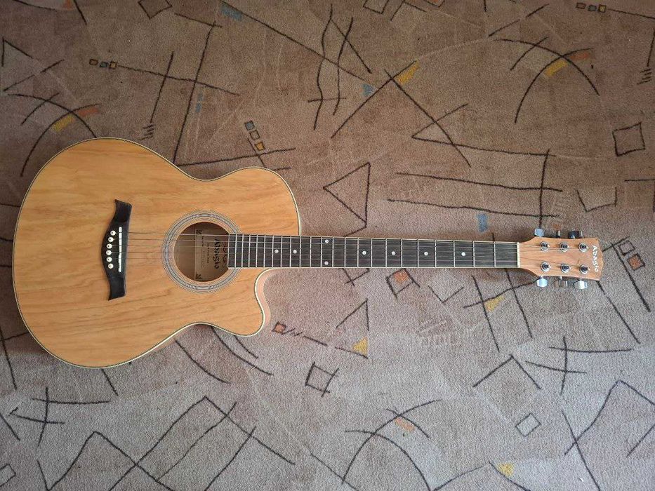 Акустическая гитара Adagio + аксессуары