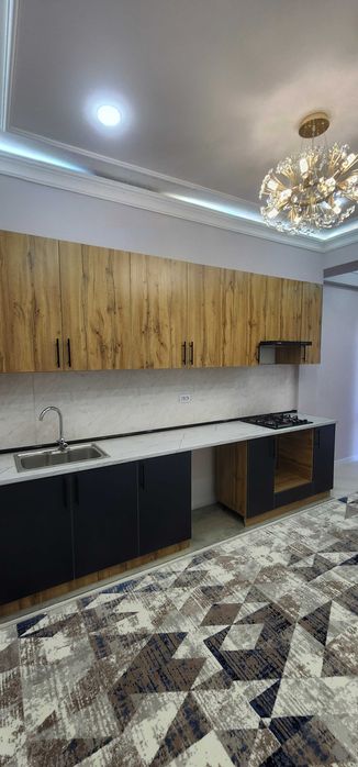 kvartira Xumsonbuloq sanatoriya oldida, 8 qavat dom 4 etajda