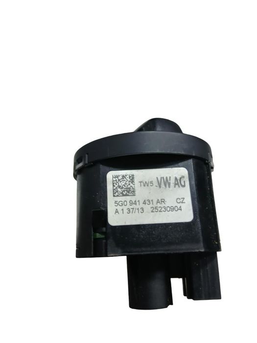Comutator Lumina Volkswagen Golf Vii 5G1 2012 - > 5G0 941 431Ar