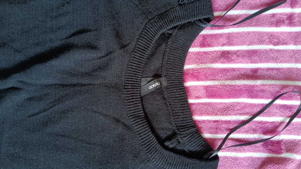 Чёрная свитер кофточка для девочек