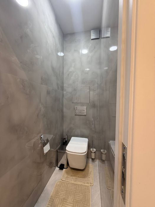 Аренда Максим Горький Художников