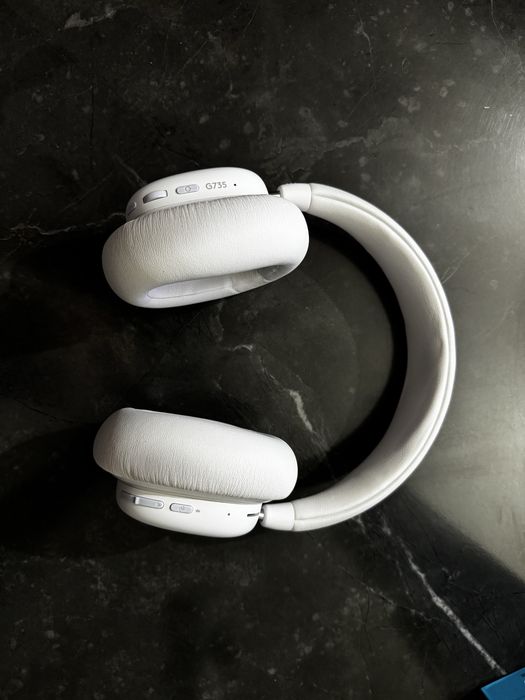 Casti logitech gaming g735