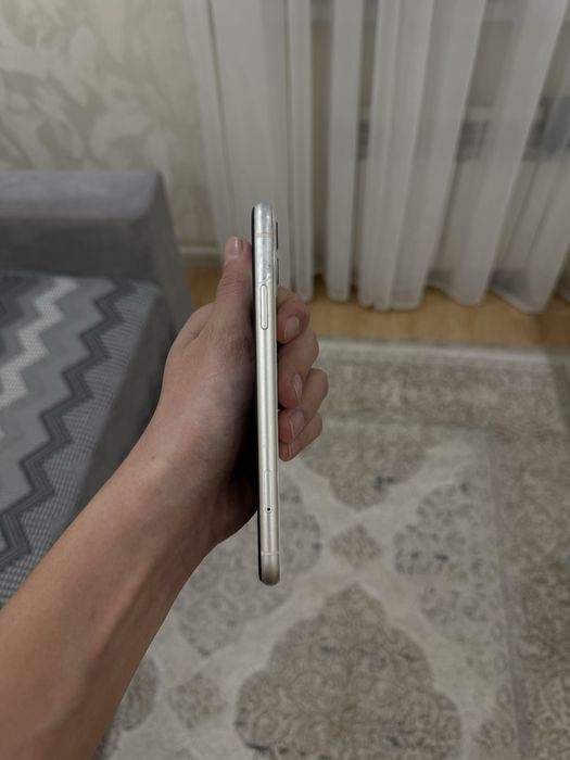 Айфон 11 128гб срочна