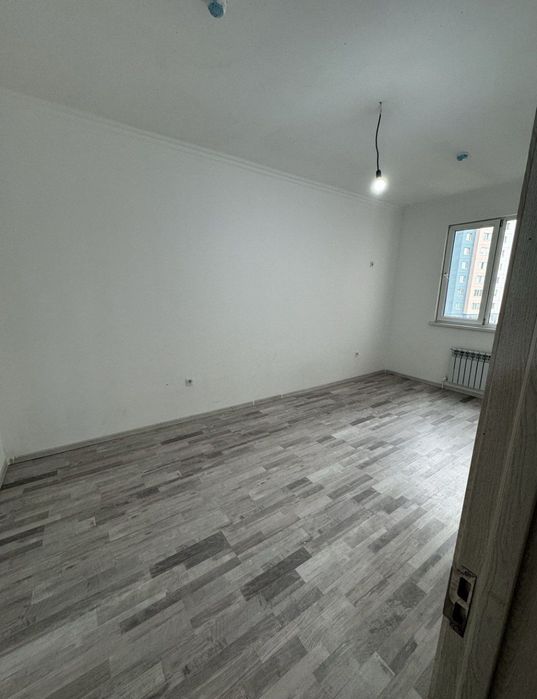 Yashnabod olmos mahalla 3/12/16 srochna sotiladi