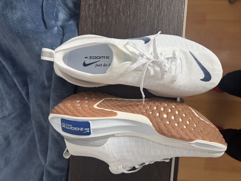 Adidasi nike zoomx nr 42.5