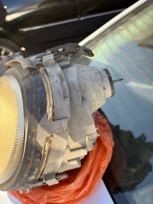 Фары на w203 (3 фишки)