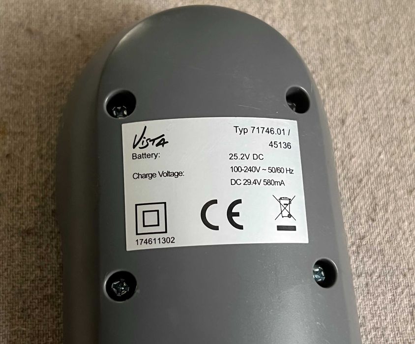 Incarcator Vista 71746 pentru baterii 25.2V DC functional