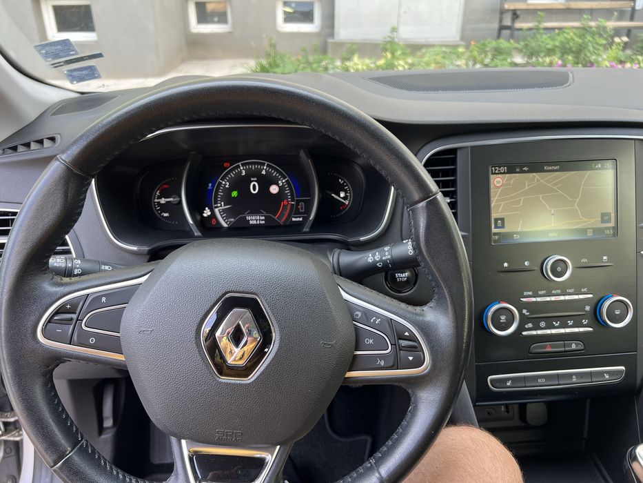 Рено меган 4  2016  1,2 TCI